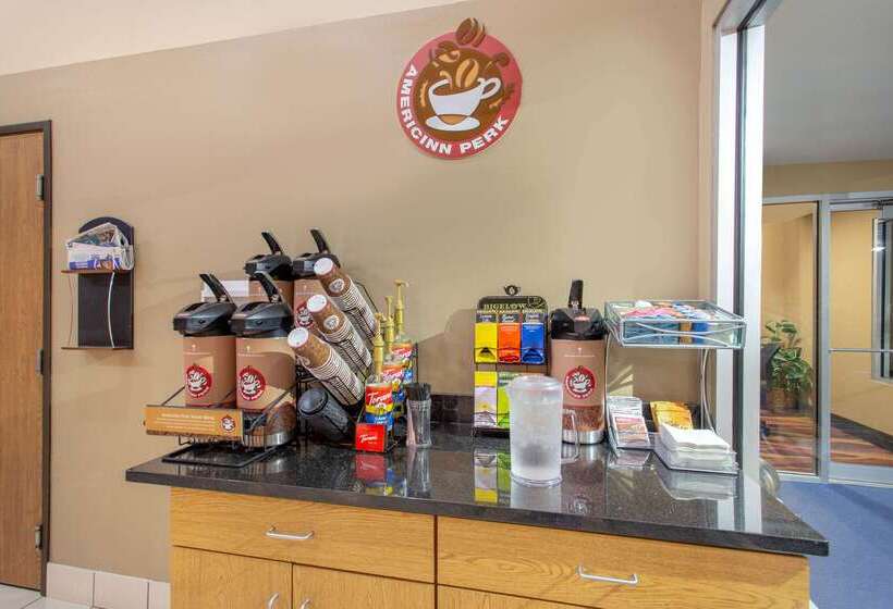 בית מלון כפרי Americinn By Wyndham Boscobel