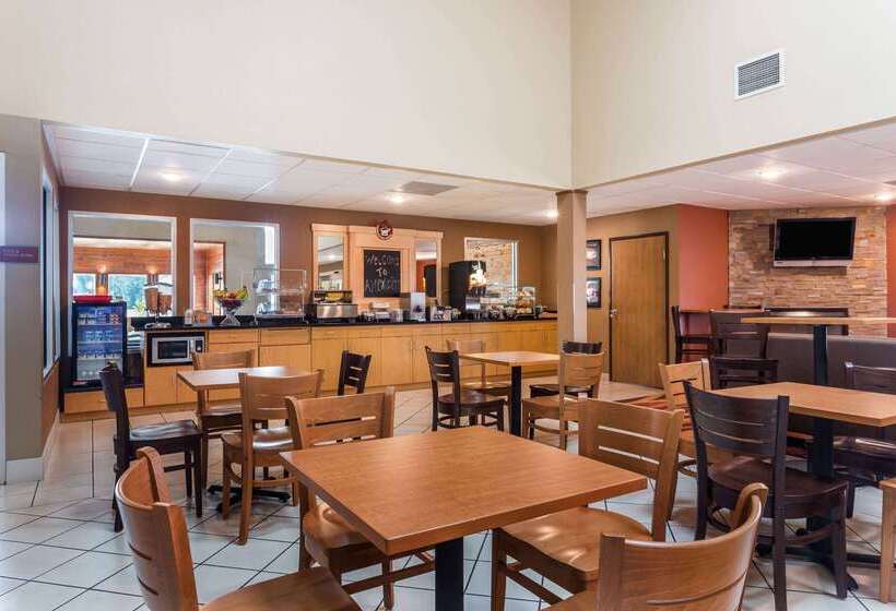 בית מלון כפרי Americinn By Wyndham Boscobel