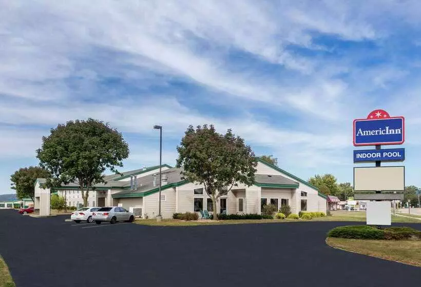 Hotelli Americinn By Wyndham Boscobel