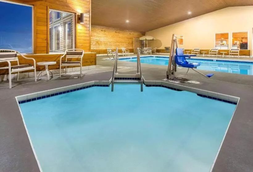Hotelli Americinn By Wyndham Boscobel