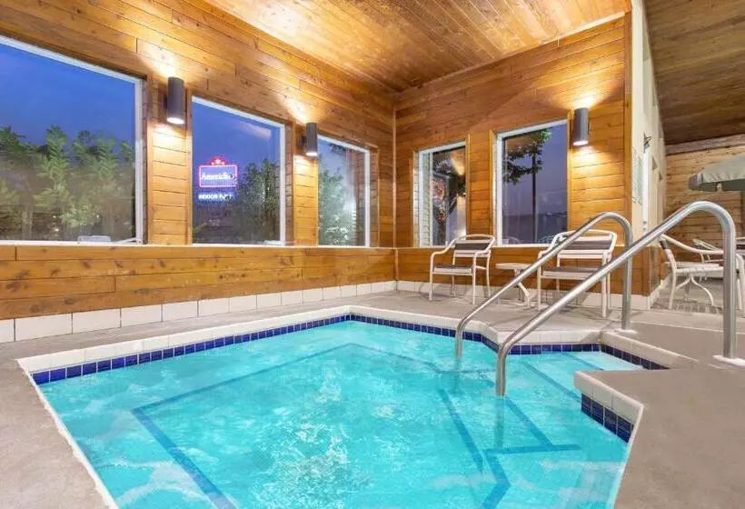 Hotelli Americinn By Wyndham Boscobel