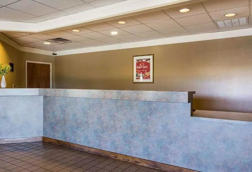 هتل Econo Lodge
