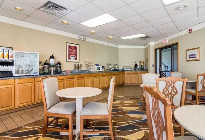 هتل Econo Lodge