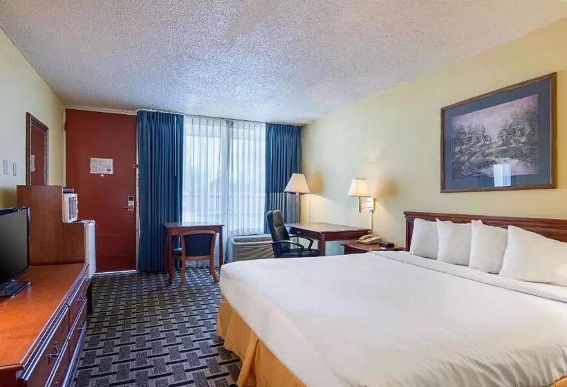 هتل Econo Lodge