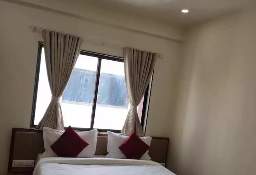 Hôtel Kavya By Sky Stays