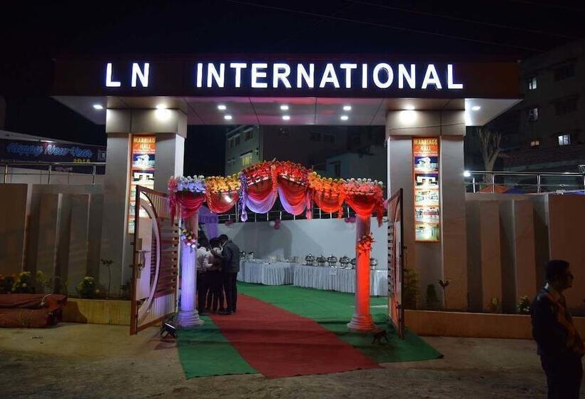ホテル L N International