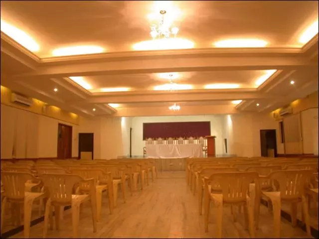 Hotelli Saradharam