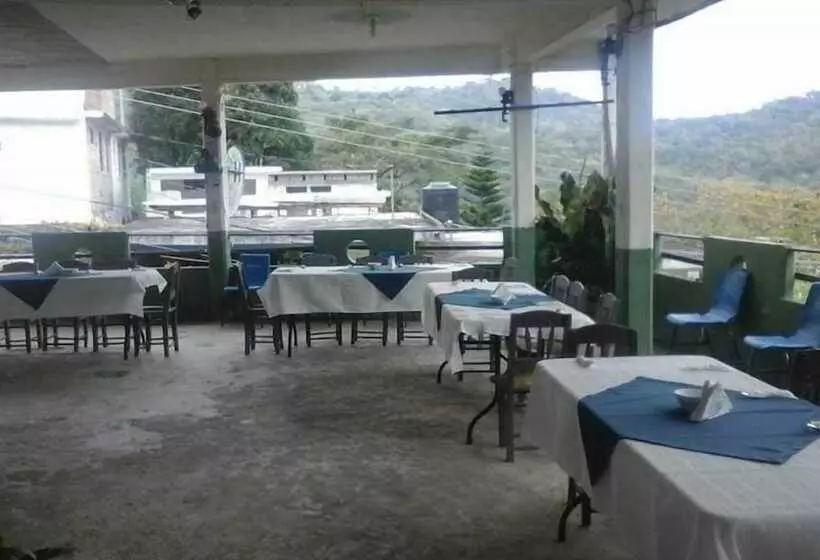 ホテル Una Estrella Casa De Huéspedes