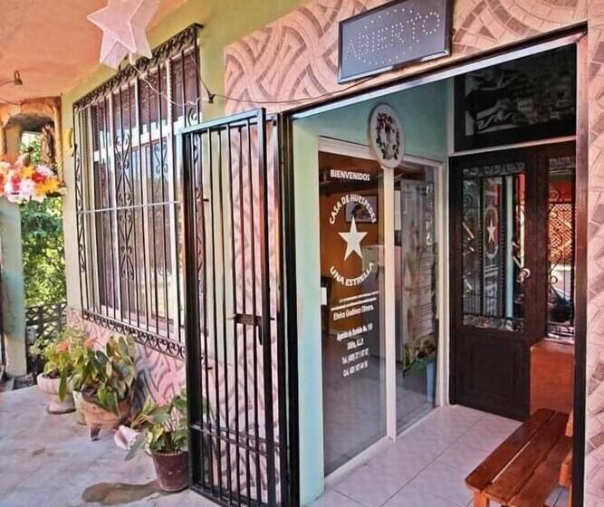 Hotelli Una Estrella Casa De Huéspedes