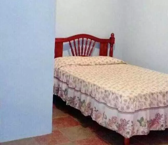ホテル Una Estrella Casa De Huéspedes