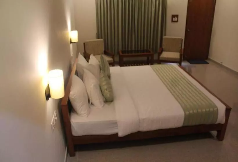 Hotel Vasathi