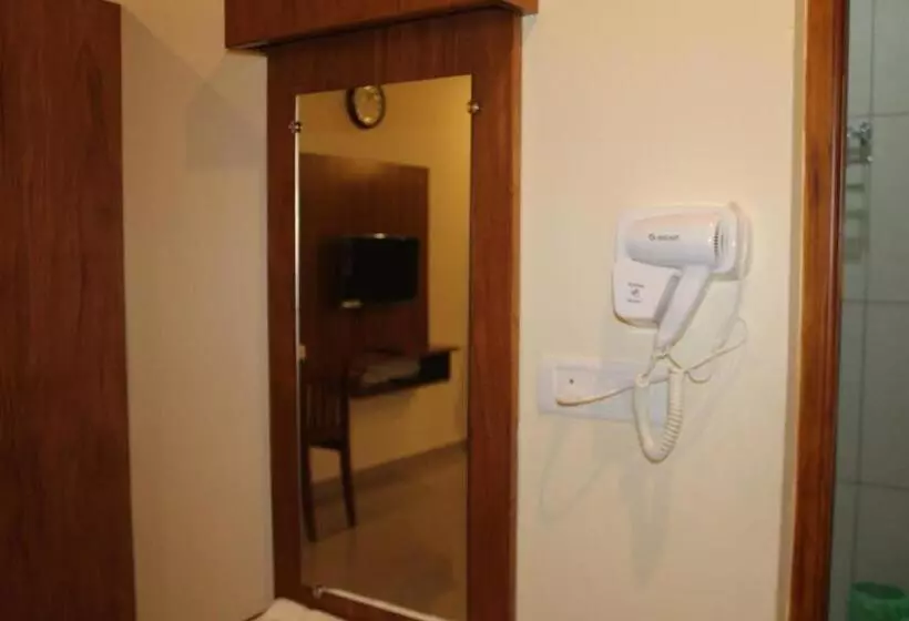 Hotel Vasathi