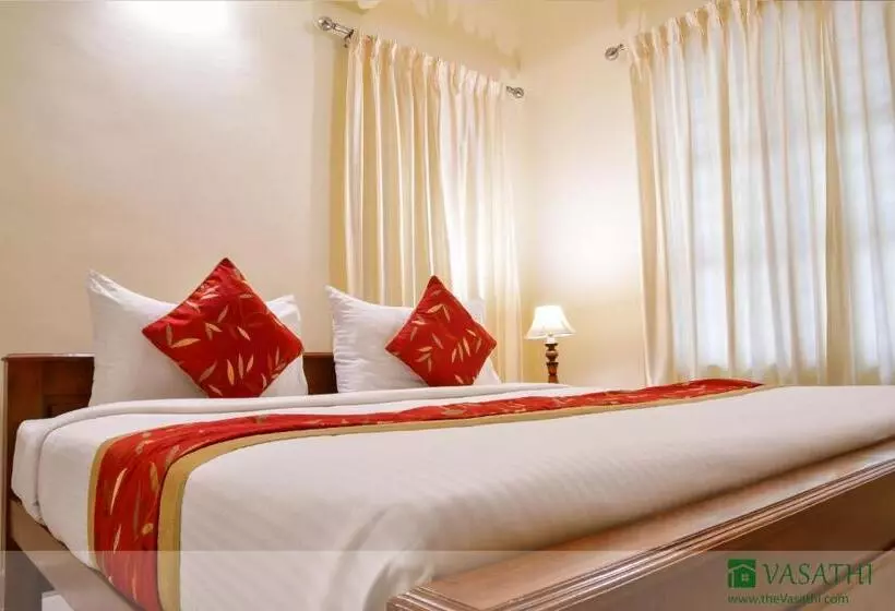 Hotel Vasathi