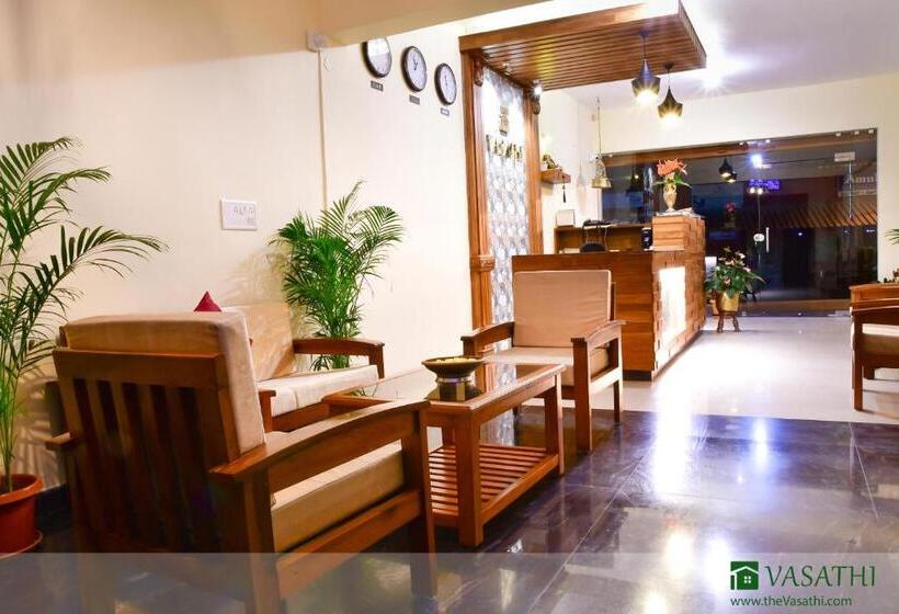 Отель Vasathi