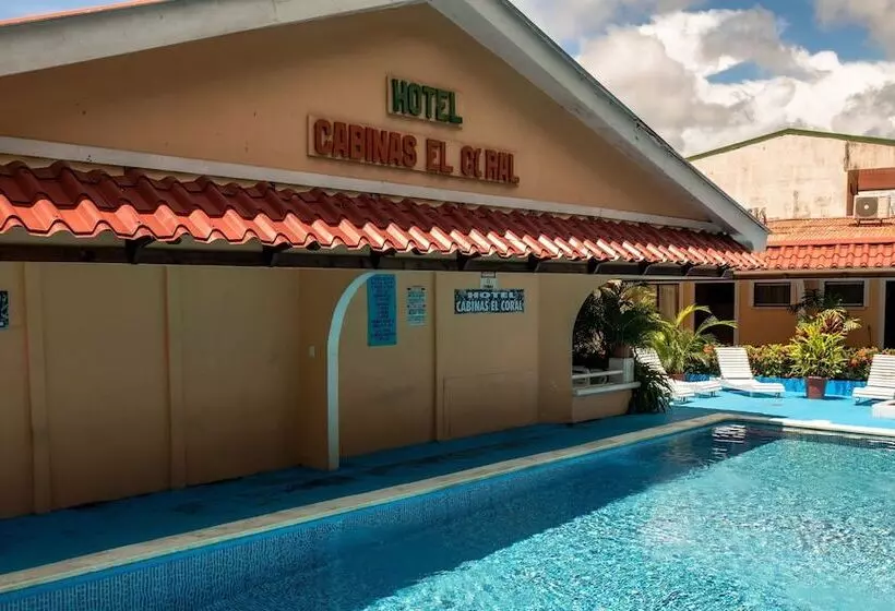 Hotelli Y Cabinas El Coral