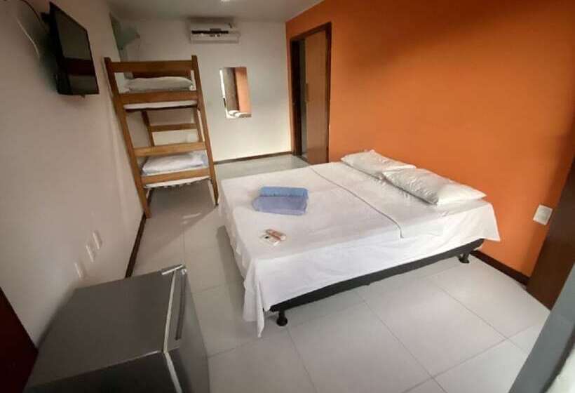 فندق صغير Piratas Do Morro Pousada