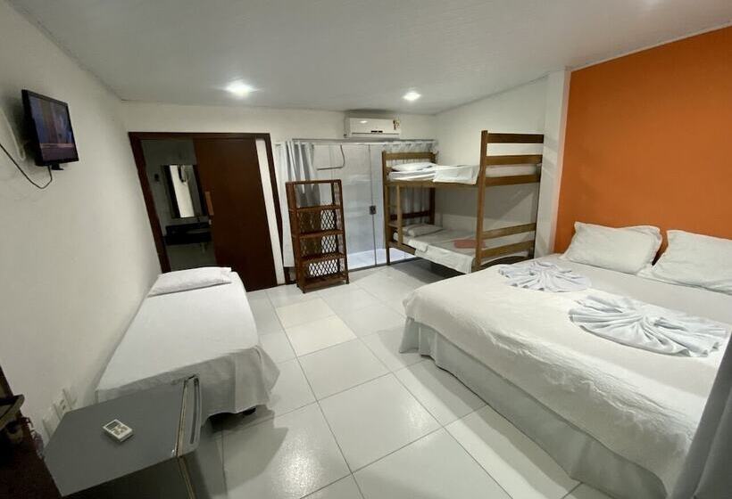 فندق صغير Piratas Do Morro Pousada