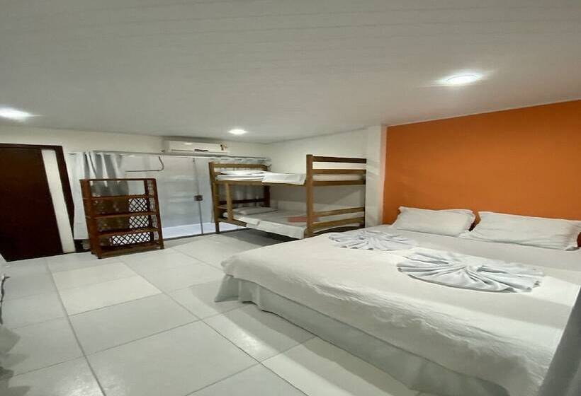 فندق صغير Piratas Do Morro Pousada