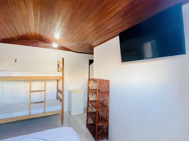 فندق صغير Piratas Do Morro Pousada