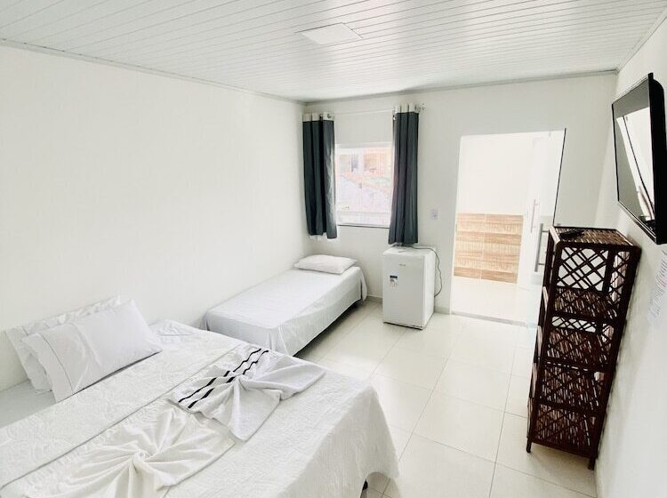 فندق صغير Piratas Do Morro Pousada