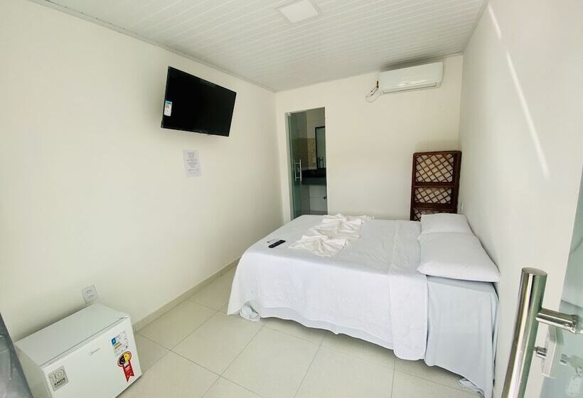 فندق صغير Piratas Do Morro Pousada