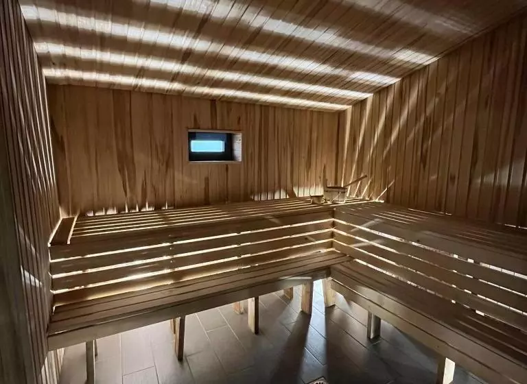 هاستل гостиница берлога