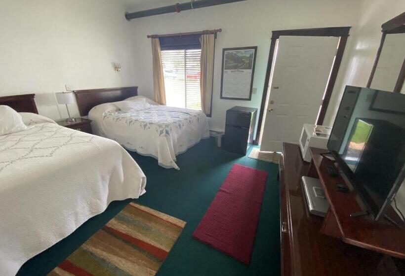 هاستل Sgt Prestons Lodge