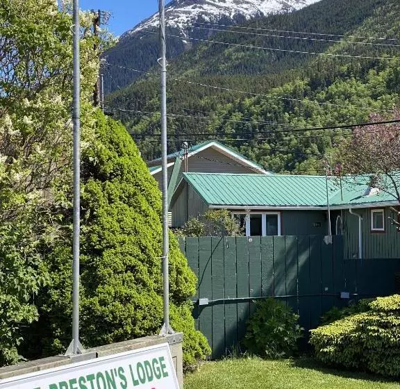 Retkeilymaja Sgt Prestons Lodge