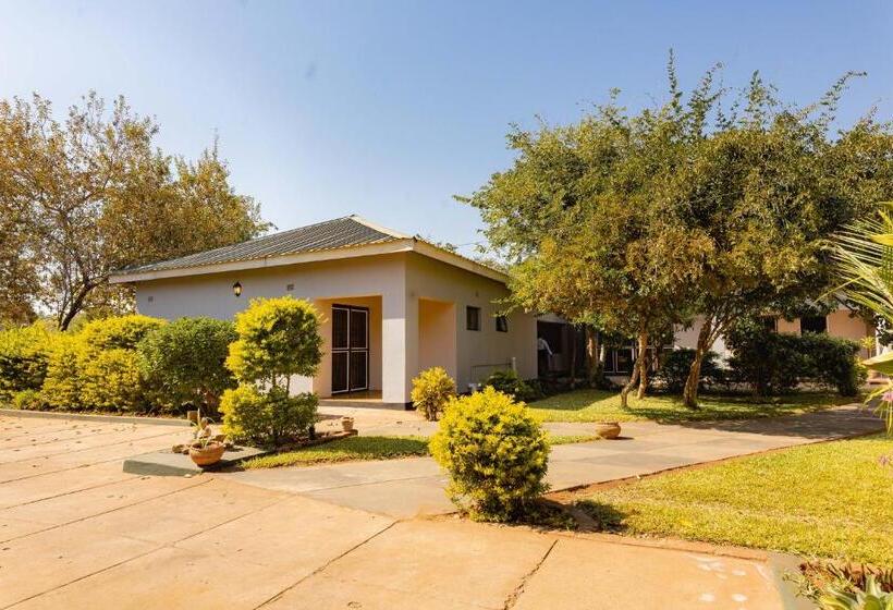 تختخواب و صبحانه Luluguestlodge