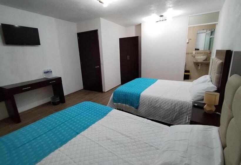 ホテル El Balcón