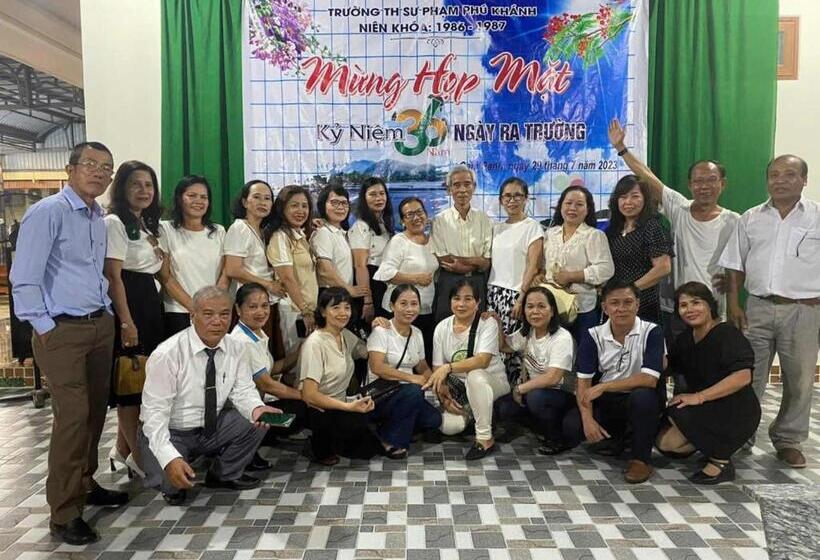 هتل Sơn Hiển Homestay