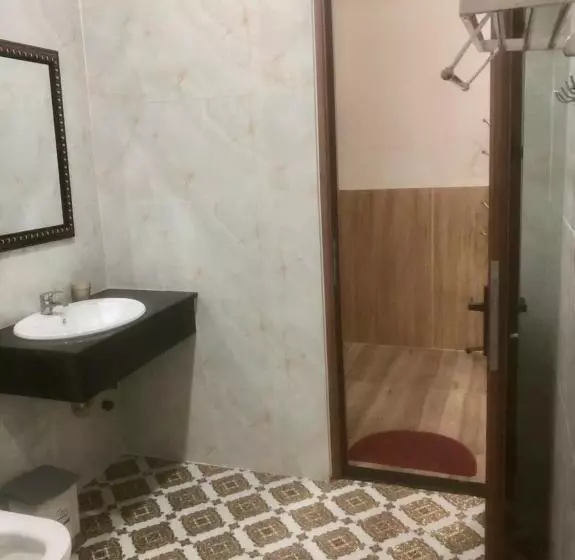 هتل Sơn Hiển Homestay