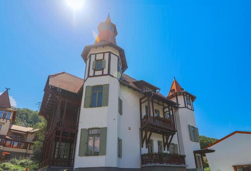 هتل Turul Villa