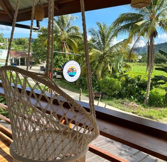 Islanders Hostel Port Barton