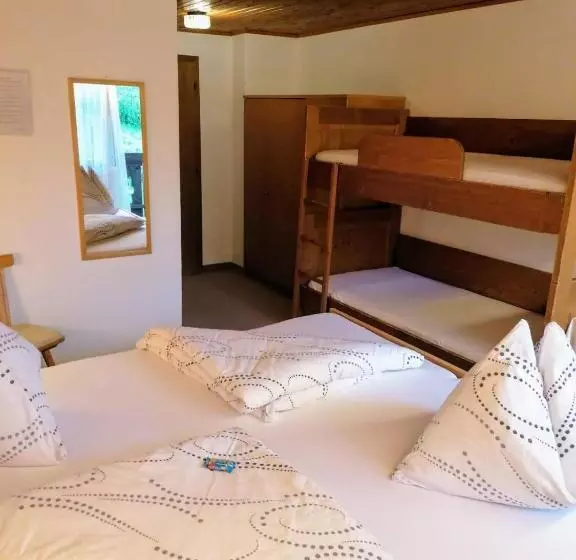 Majatalo Bed And Breakfast Ederhof