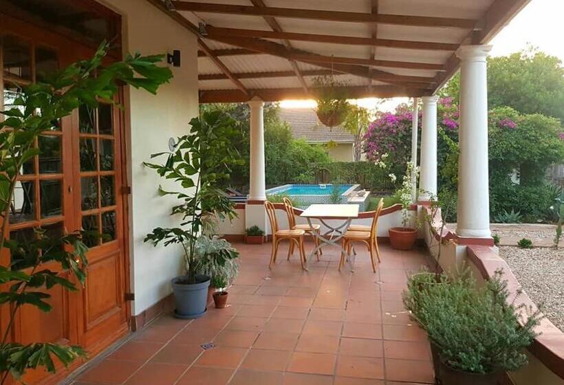 بنسيون Pilots Only Guesthouse