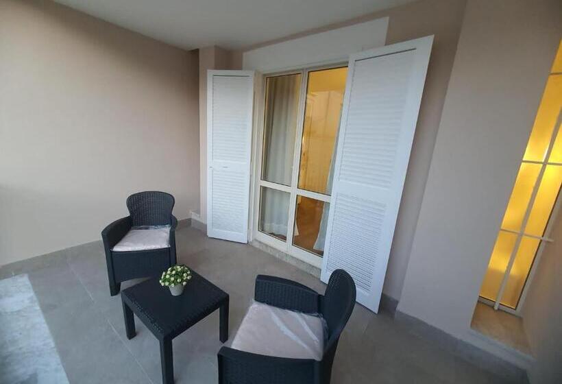 פנסיון Villa Letizia   Luxury Sorrento Room