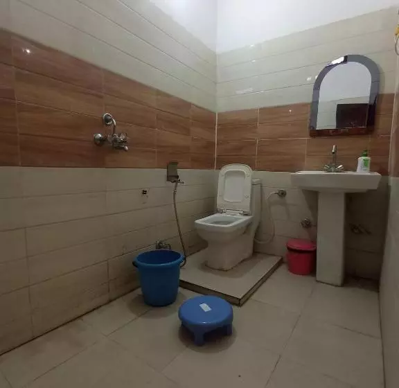 Siddhi Vinayak Hotel And Banquet