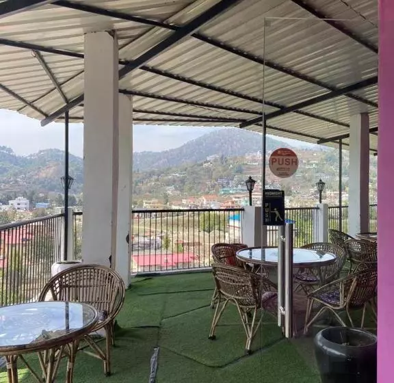 Siddhi Vinayak Hotel And Banquet