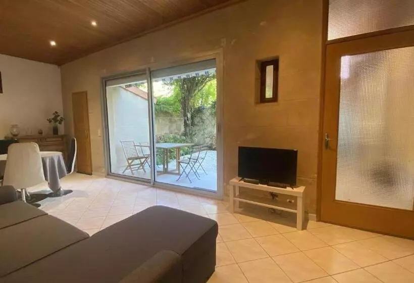 تختخواب و صبحانه Chambre Avec Sdb Et Petit Déjeuner Aux Chartrons