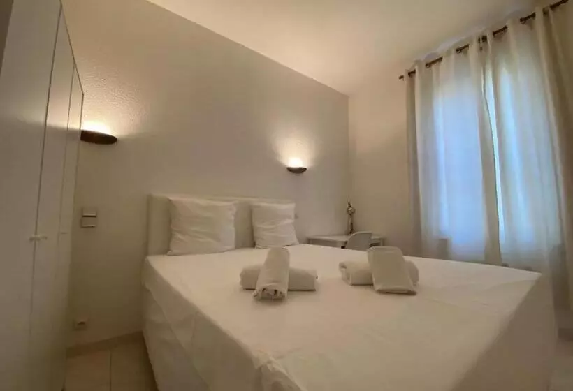 تختخواب و صبحانه Chambre Avec Sdb Et Petit Déjeuner Aux Chartrons