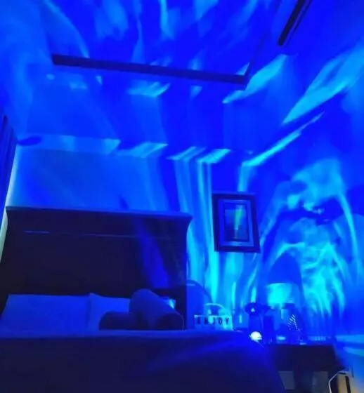 ベッドアンドブレックファースト Cozy Hotel Room With Bath Tub And Free Pool Access