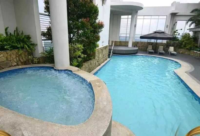 ベッドアンドブレックファースト Cozy Hotel Room With Bath Tub And Free Pool Access