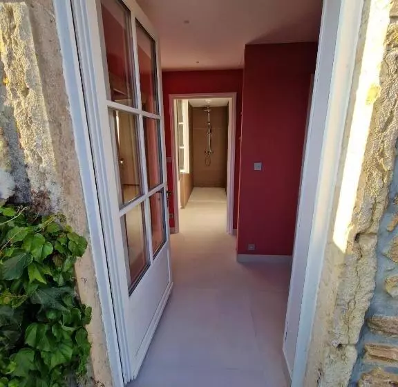 ベッドアンドブレックファースト Domaine Des Franchises   Beaujolais Village   Charme Et Authenticité Au Cœur Des Pierres Dorées