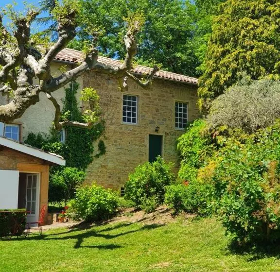 ベッドアンドブレックファースト Domaine Des Franchises   Beaujolais Village   Charme Et Authenticité Au Cœur Des Pierres Dorées