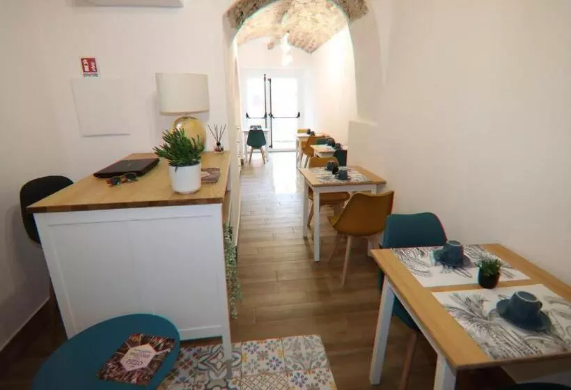 Aamiaismajoitus (B&B) La Dimora Del Generale