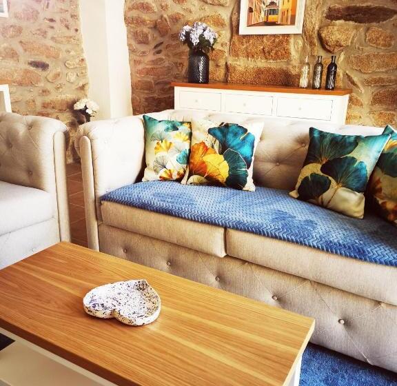 تختخواب و صبحانه Os 3 Rrr