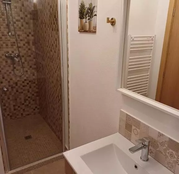 Aamiaismajoitus (B&B) Os 3 Rrr