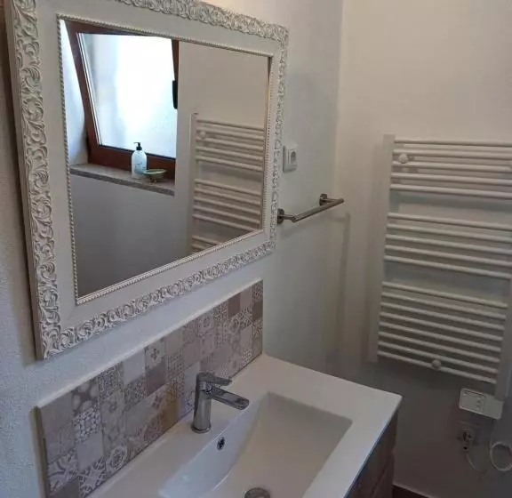 Aamiaismajoitus (B&B) Os 3 Rrr