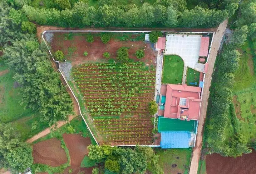 ホテル Akbar Farms